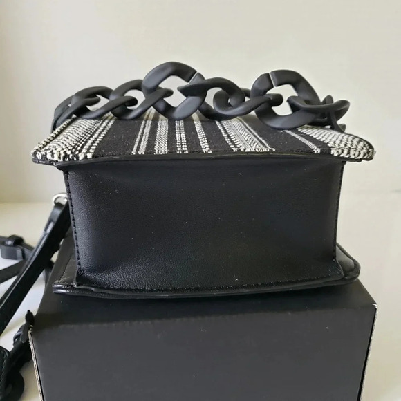 Pixie Mood Womans Black/White Vegan Leather Billie  Crossbody Bag. - Picture 4 of 14